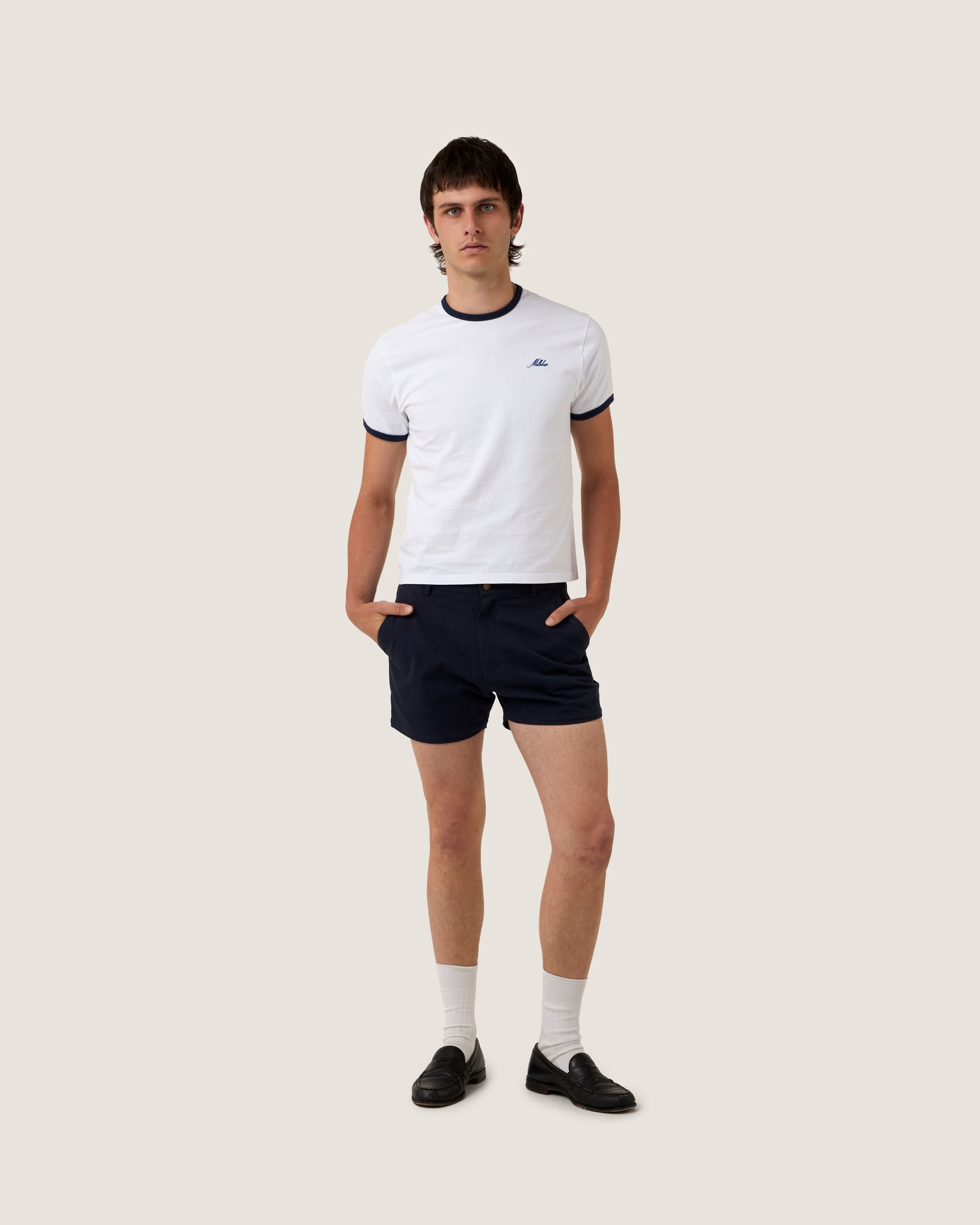 Oscar is 190cm wearing Size 32