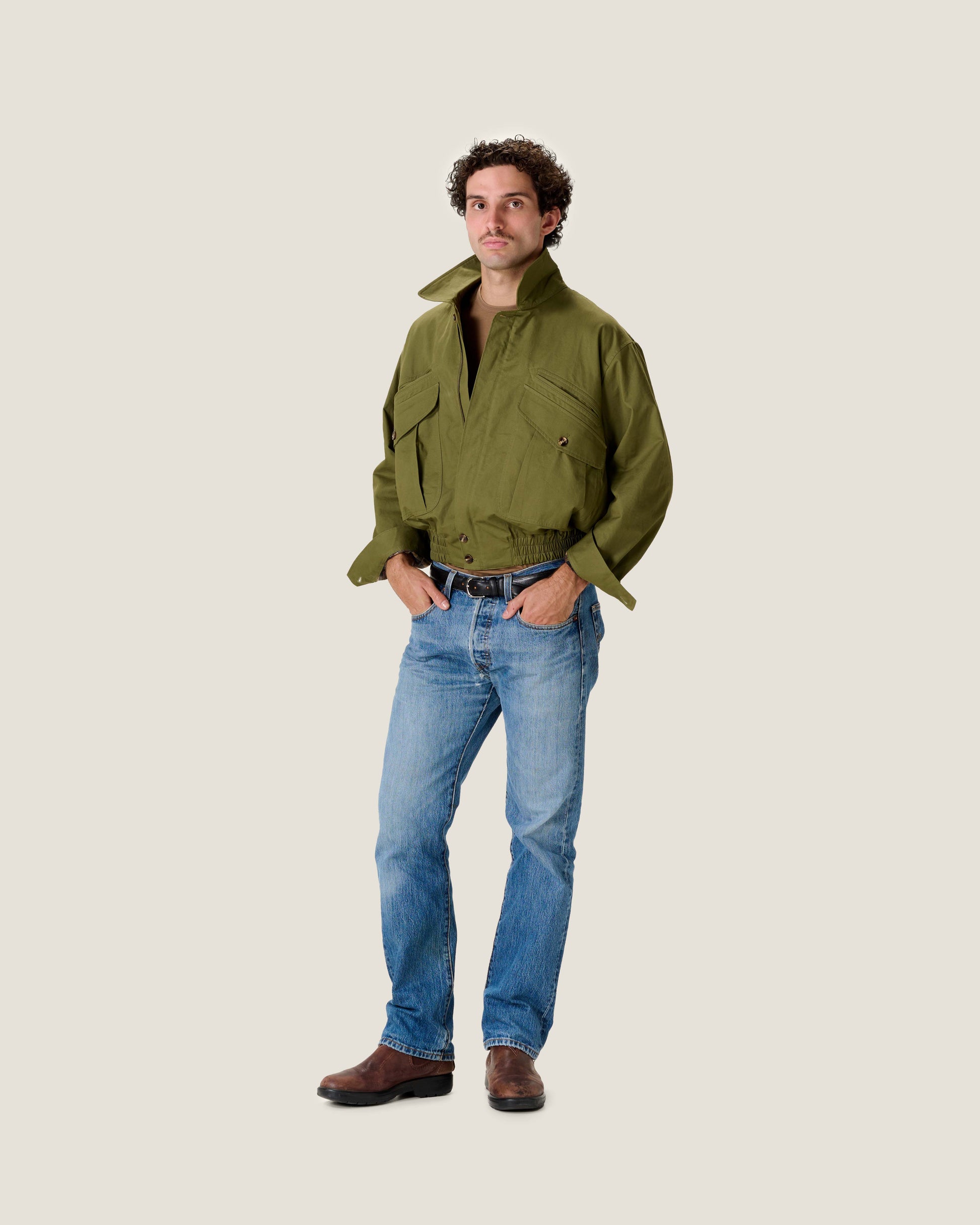 Oscar is 188cm wearing Size Medium